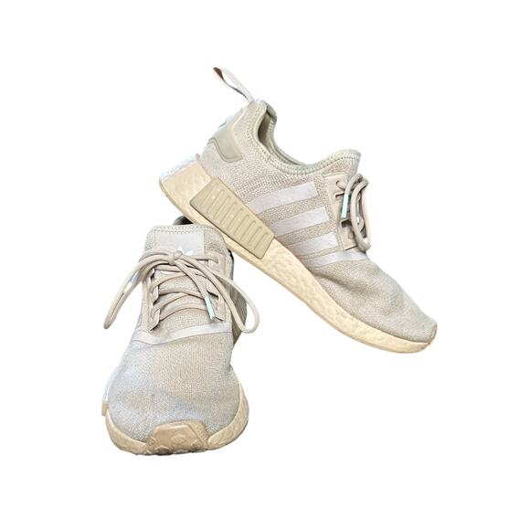 Adidas Women’s Peach Light Pink Lace Up NMD R1 Athletic Workout Shoes Size 9 - Picture 1 of 7